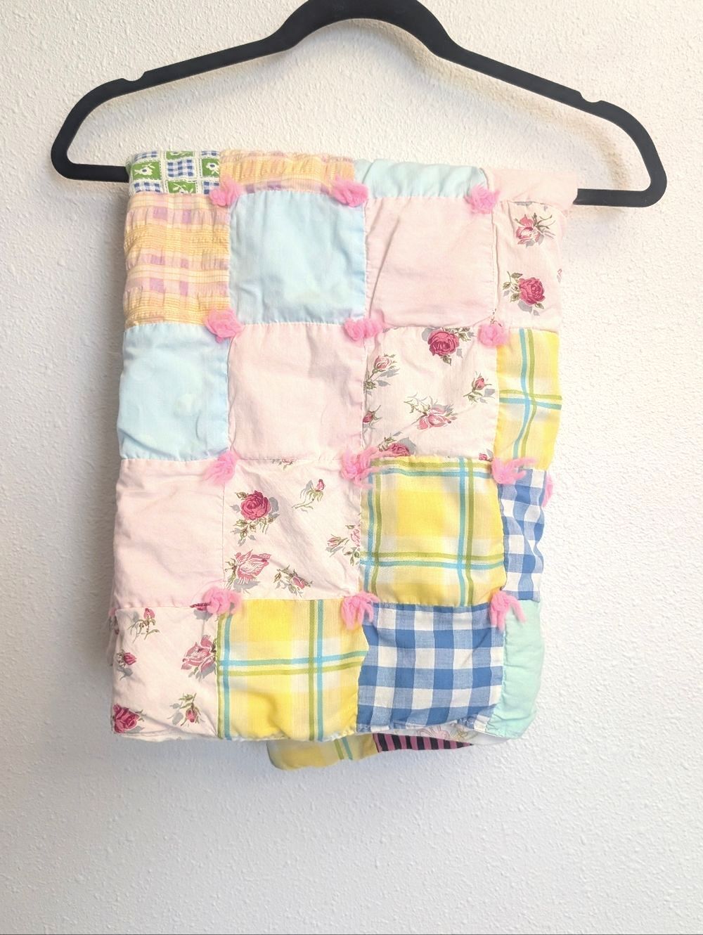Vintage Handmade Baby Patchwork Quilt Blanket 32 x 45 Cottage Decor